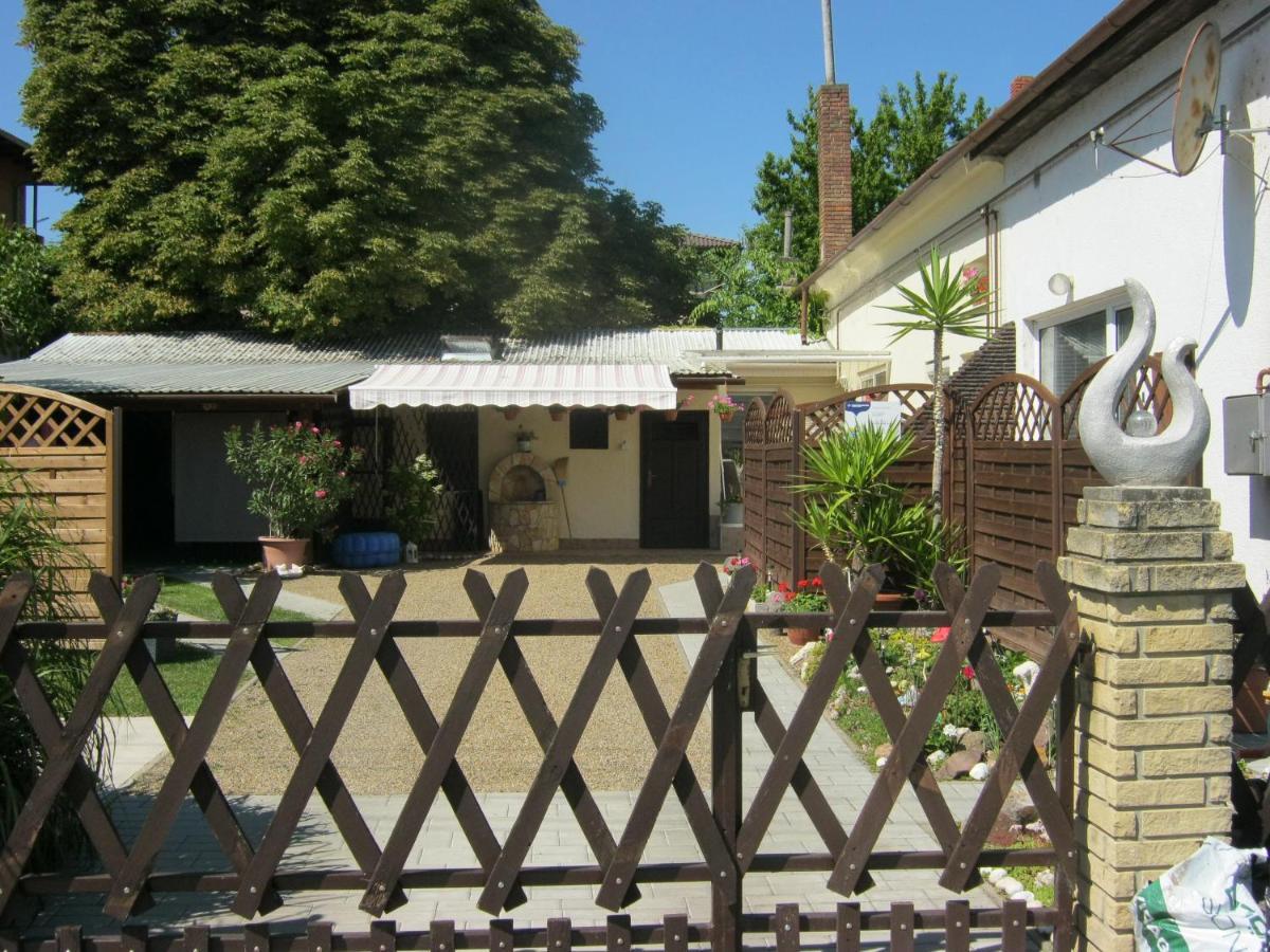 Kitti Apartman Balatonboglár Eksteriør billede